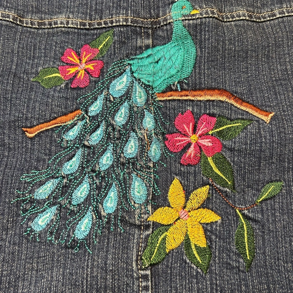 Live A Little Women’s Vintage Peacock Embroidered Denim Jacket L Y2K Floral - Picture 5 of 10